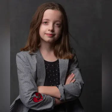 Professional headshot by Chicago headshot photographer Michael Schacht - Portrait 0057