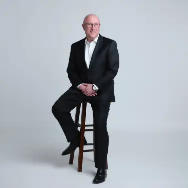 Professional headshot by Chicago headshot photographer Michael Schacht - Portrait 0070