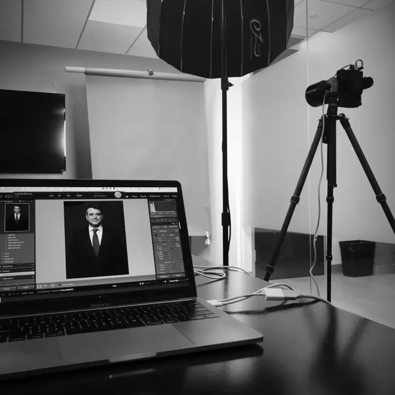 Outdoor headshot photography information